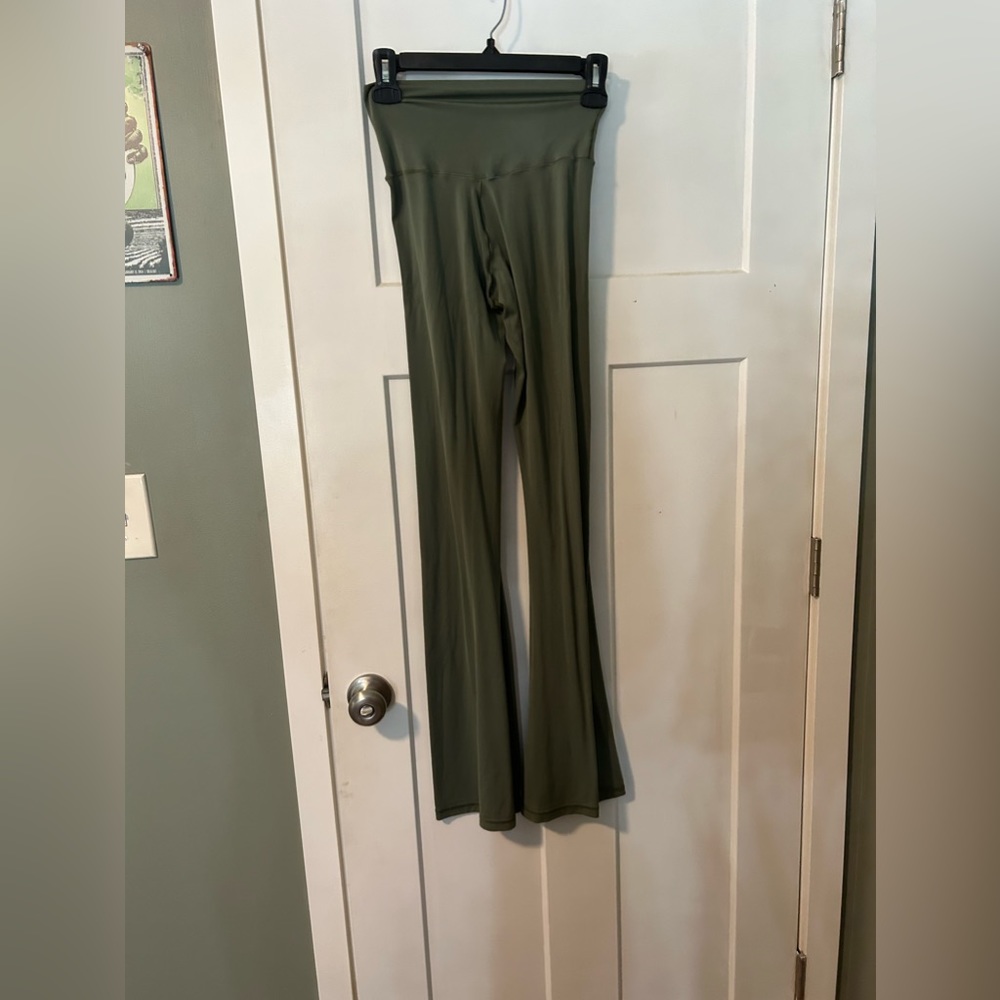 aerie flared crossover leggings